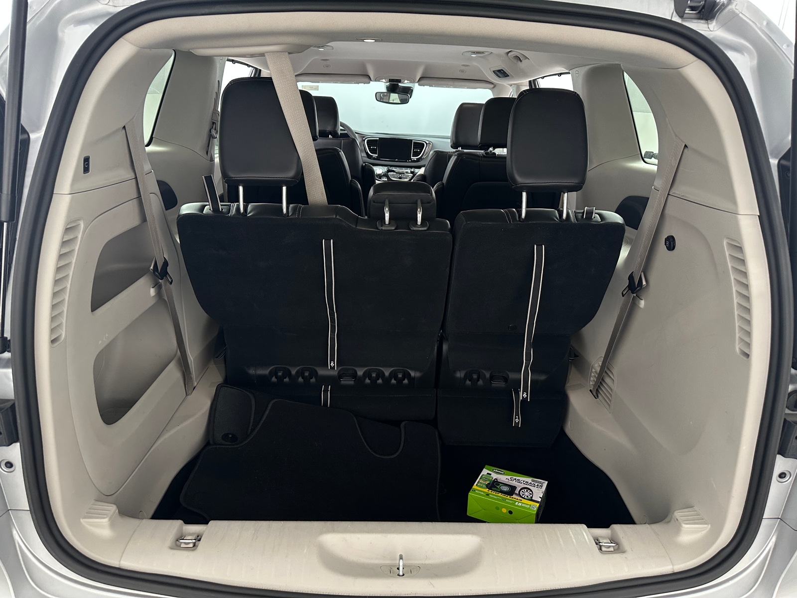 Thumbnail: 2024 Chrysler Pacifica - 6