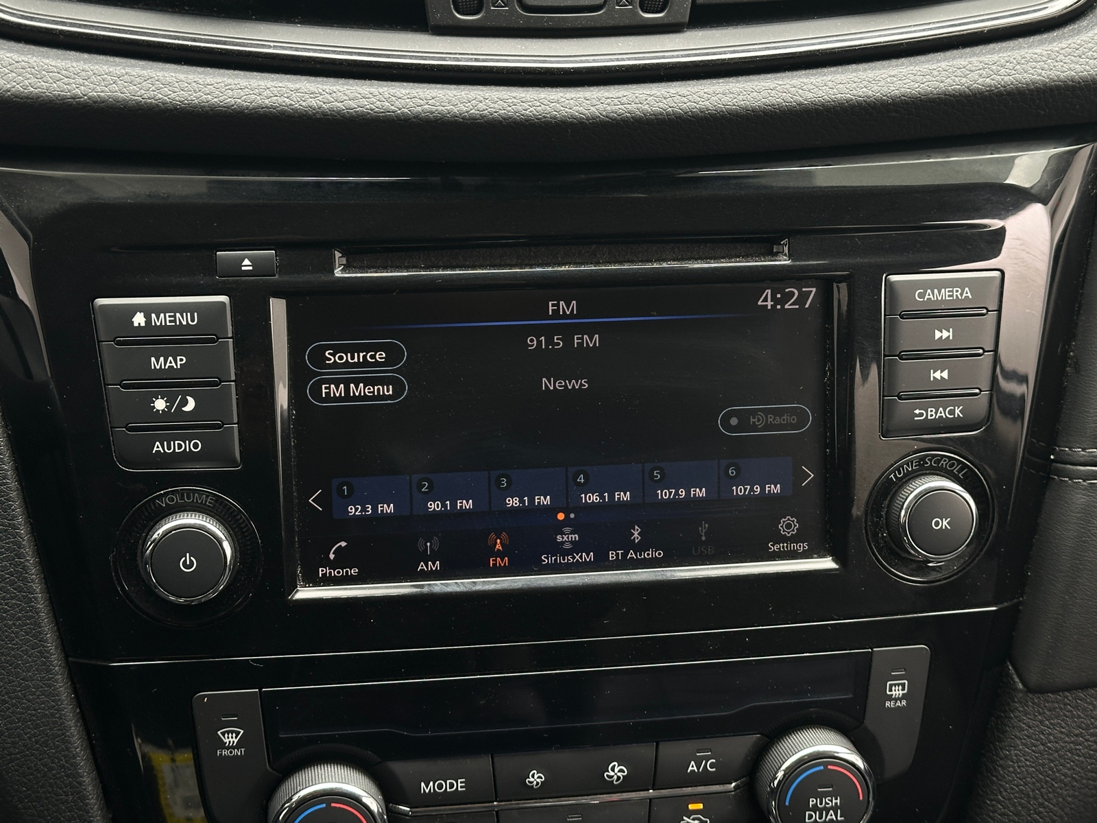 Thumbnail: 2020 Nissan Rogue - 3