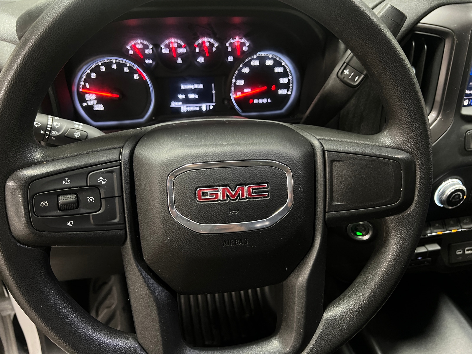 Thumbnail: 2023 GMC Sierra 1500 - 4