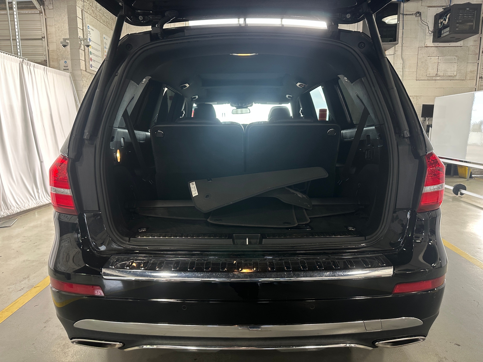 Thumbnail: 2018 Mercedes-Benz GLS - 6