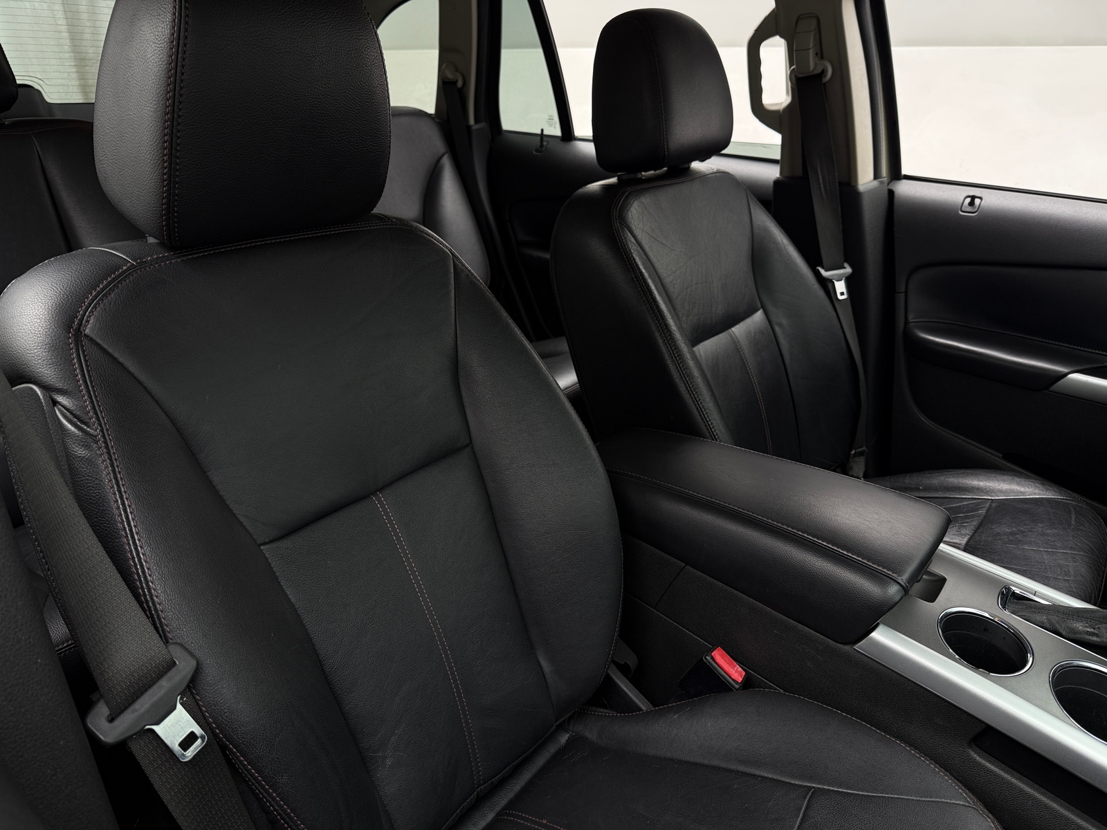 Thumbnail: 2012 Ford Edge - 2