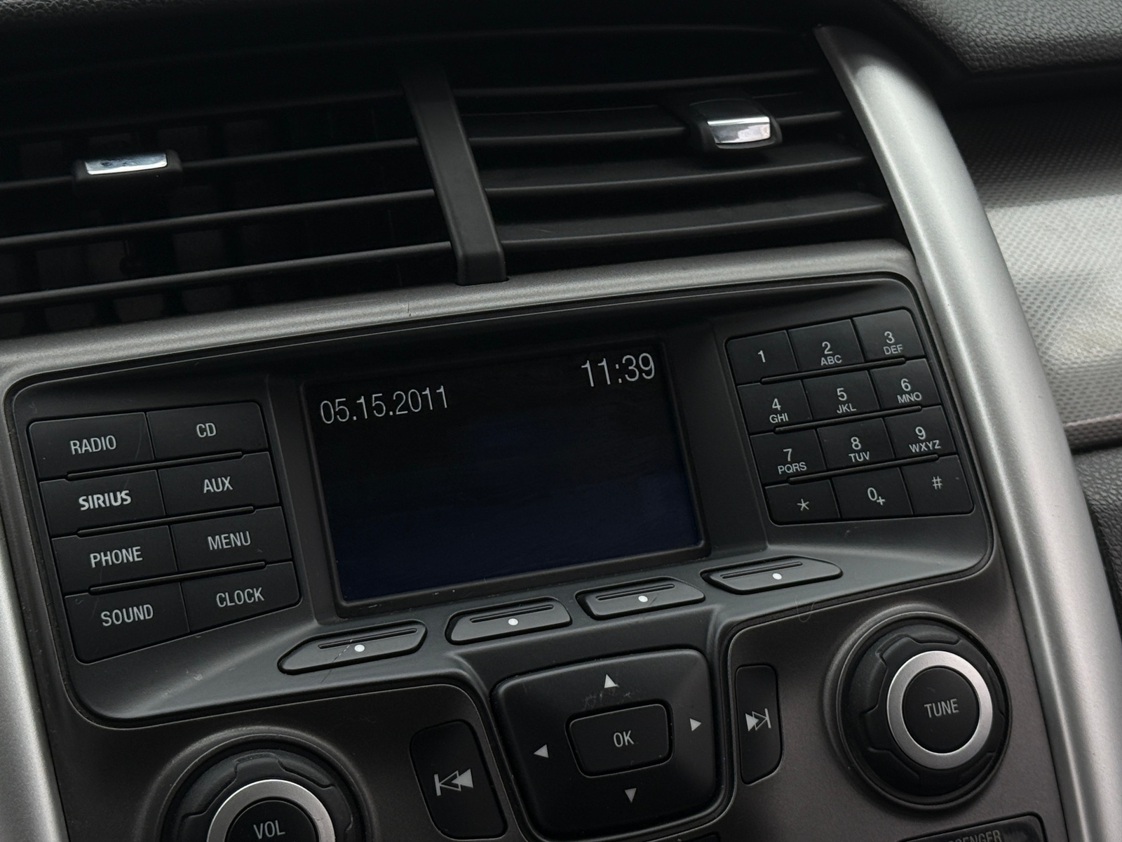 Thumbnail: 2012 Ford Edge - 4