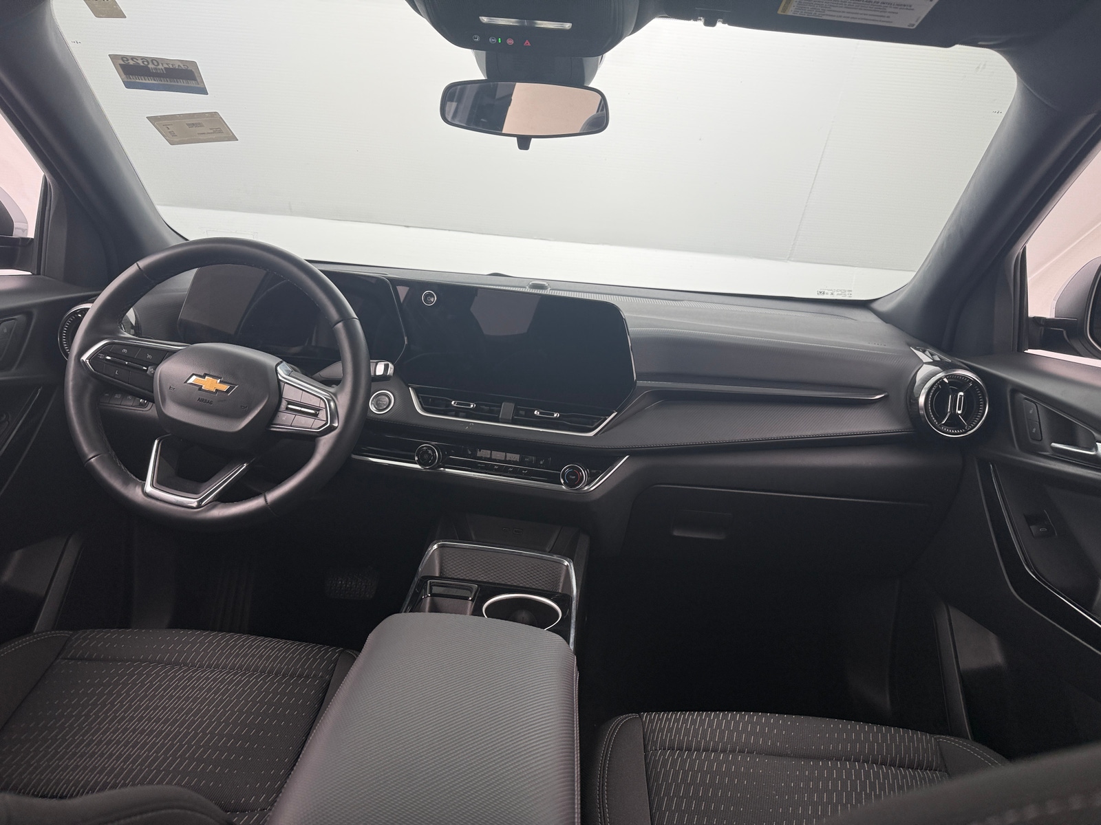 Thumbnail: 2025 Chevrolet Equinox - 3