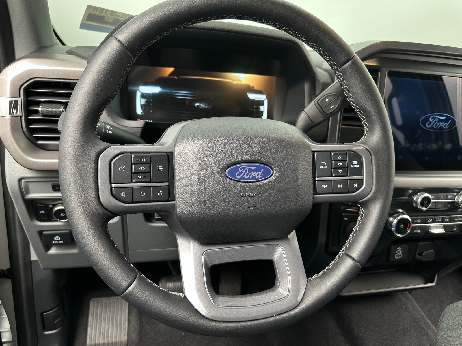 Thumbnail: 2025 Ford Econoline - 5