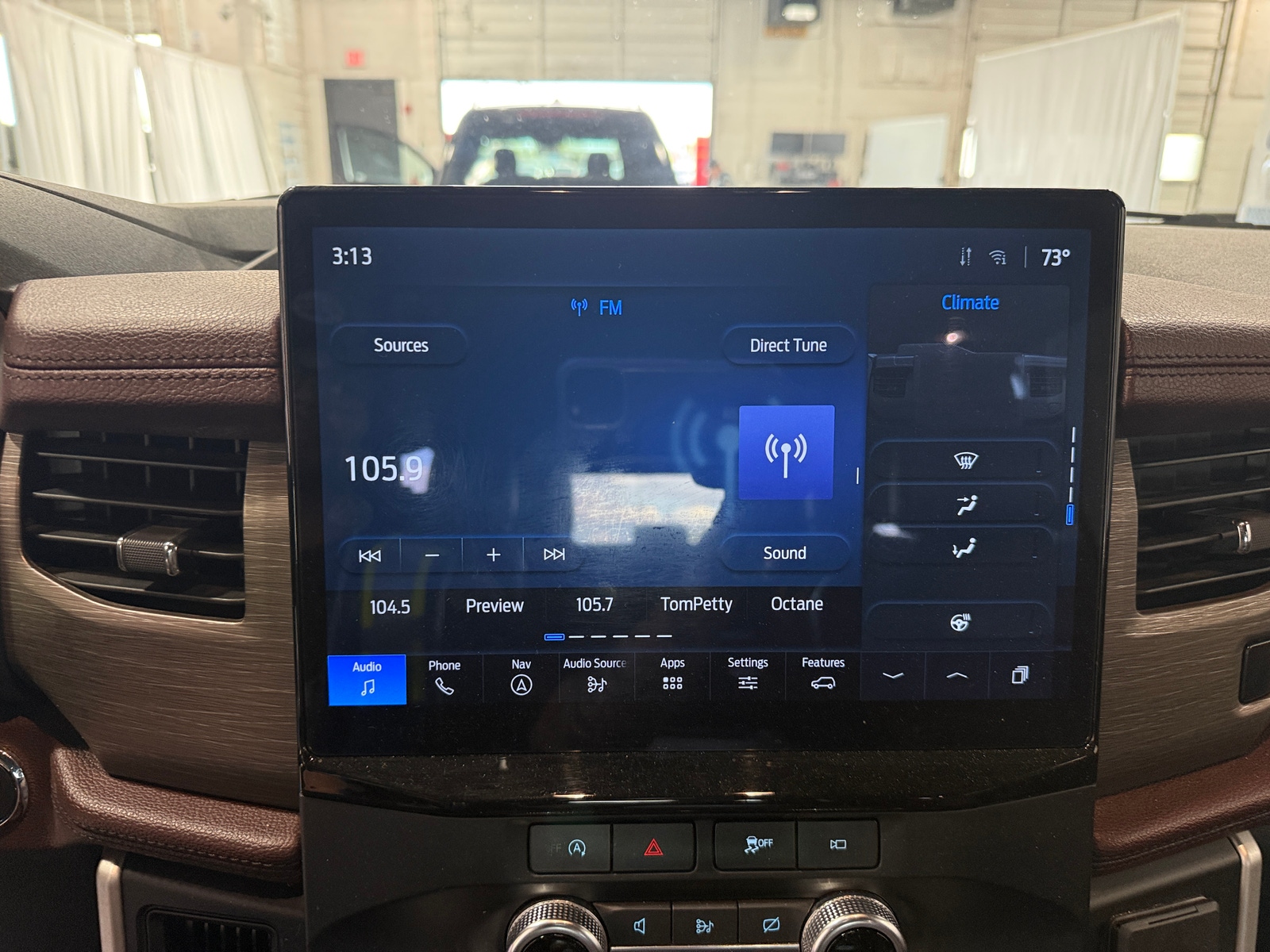 Thumbnail: 2024 Ford Expedition MAX - 3