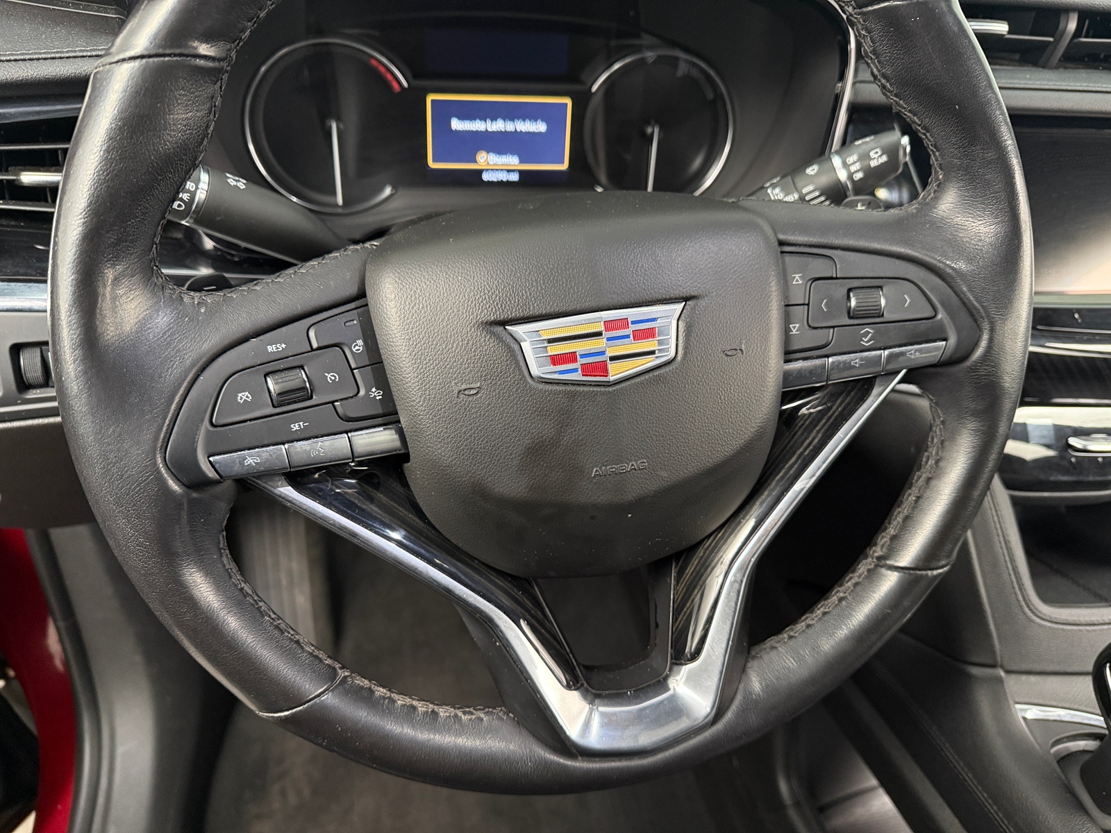 Thumbnail: 2020 Cadillac XT6 - 4