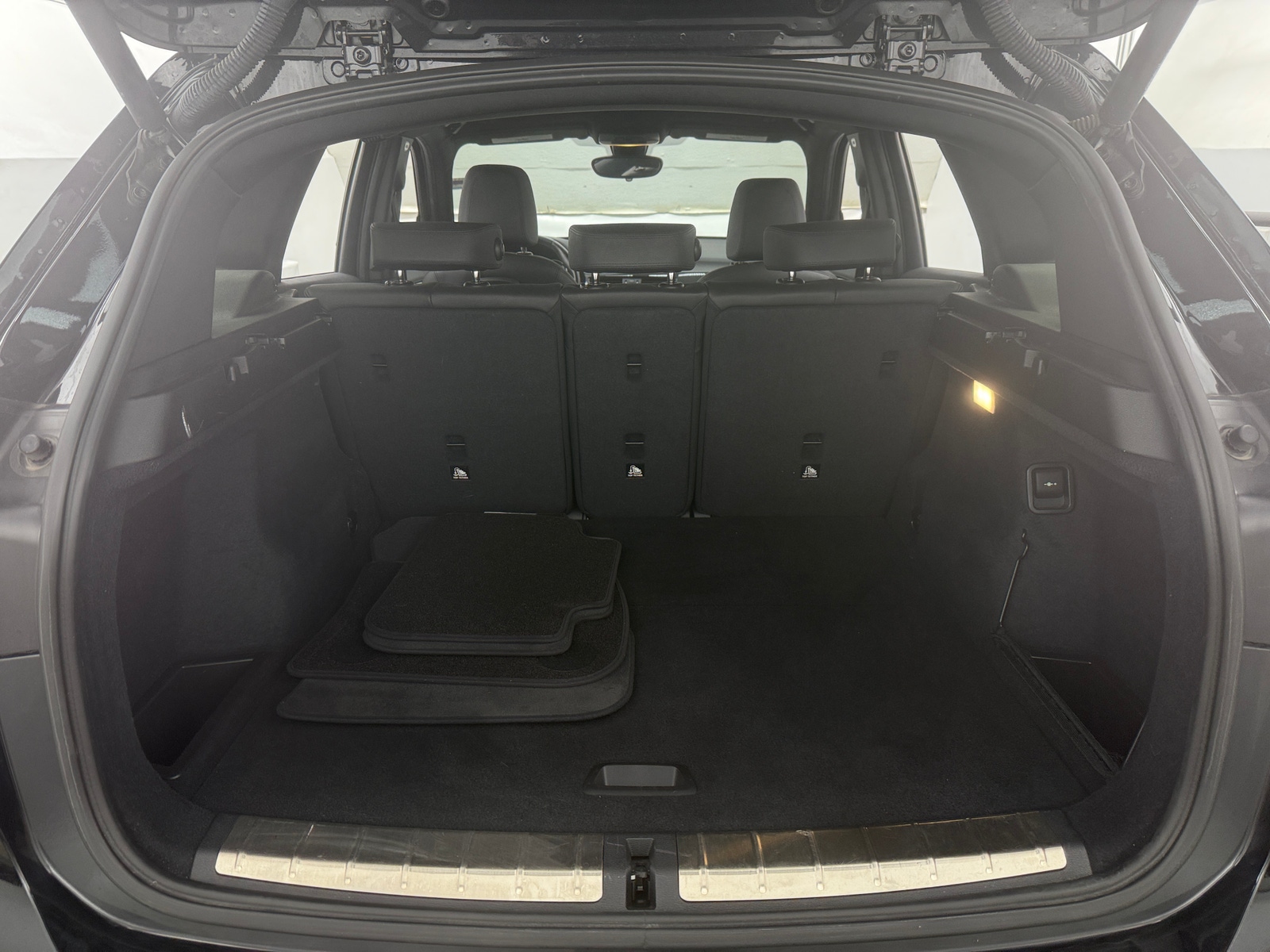 Thumbnail: 2019 BMW X1 - 6