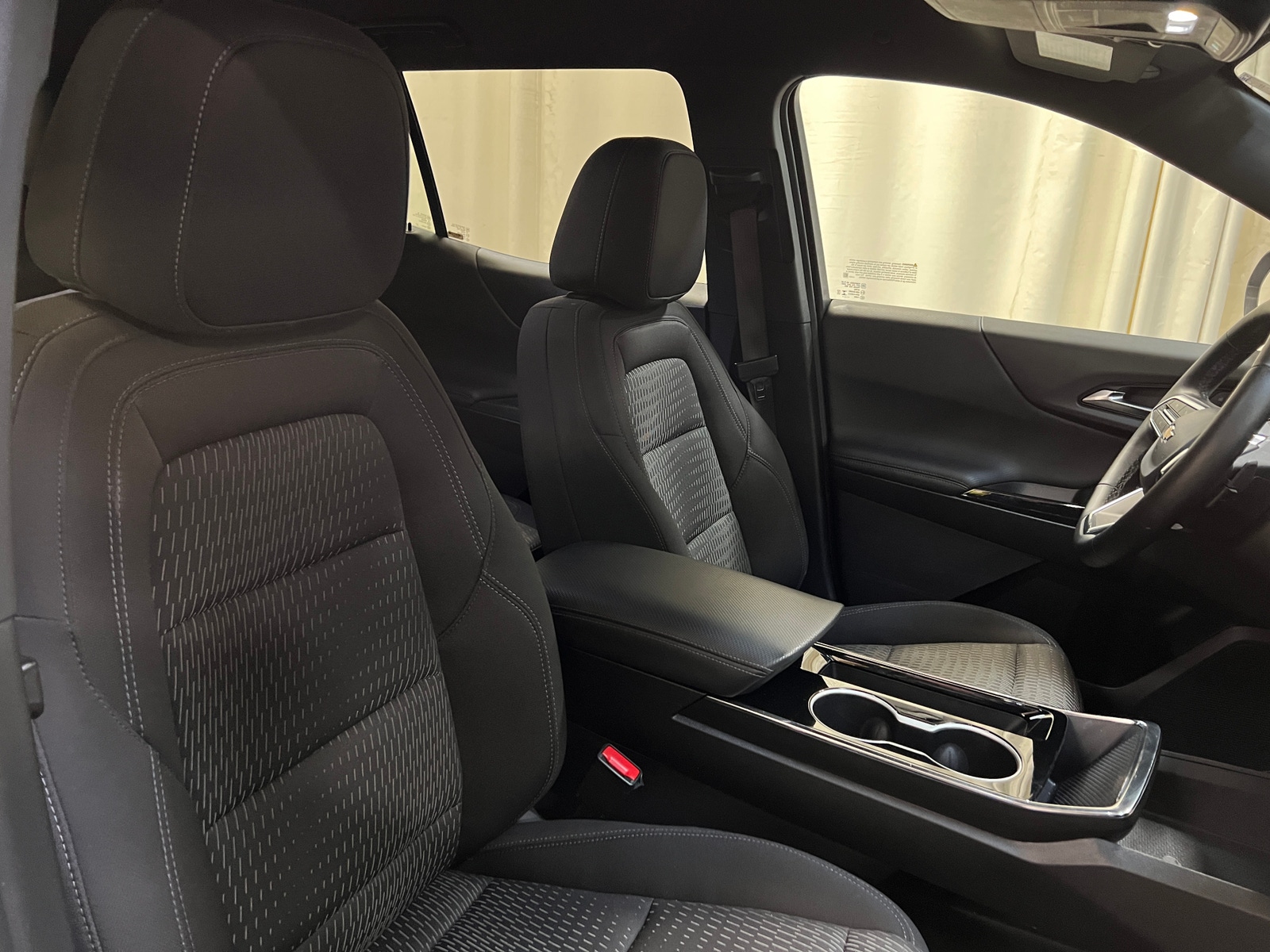 Thumbnail: 2025 Chevrolet Equinox - 2