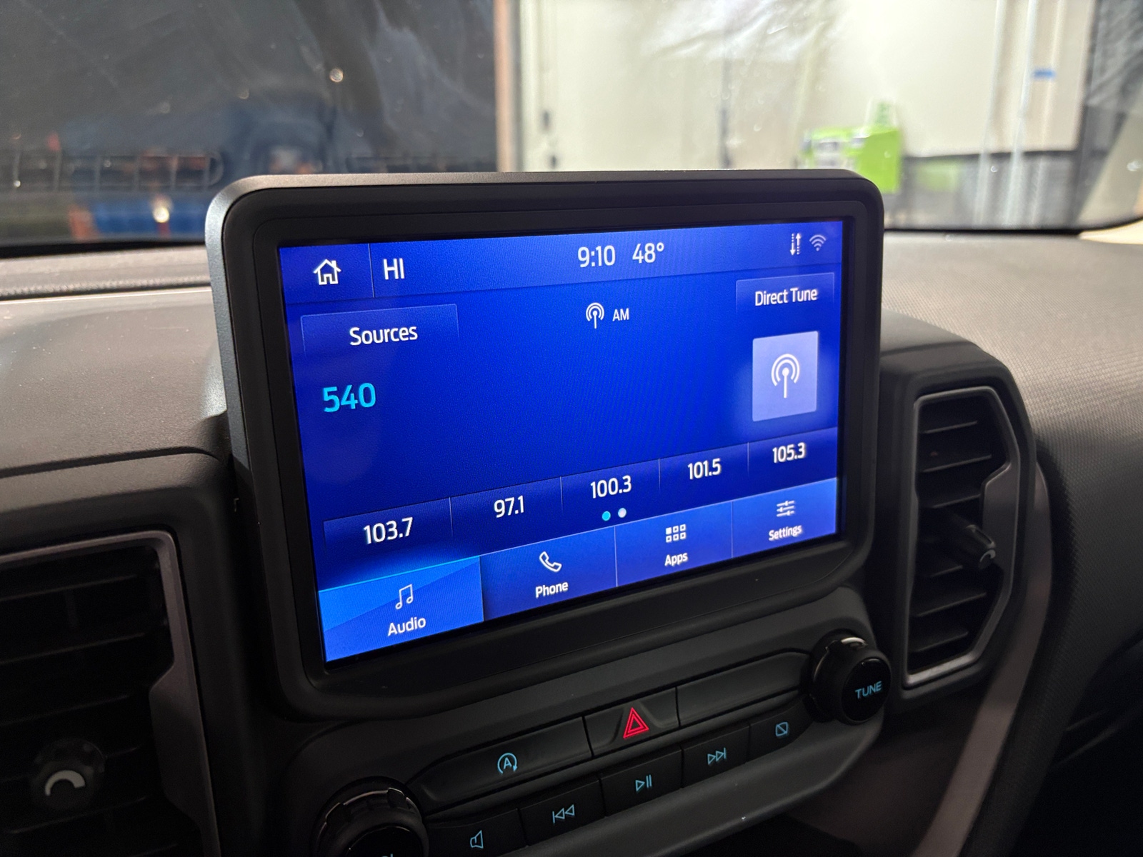 Thumbnail: 2023 Ford Bronco Sport - 4