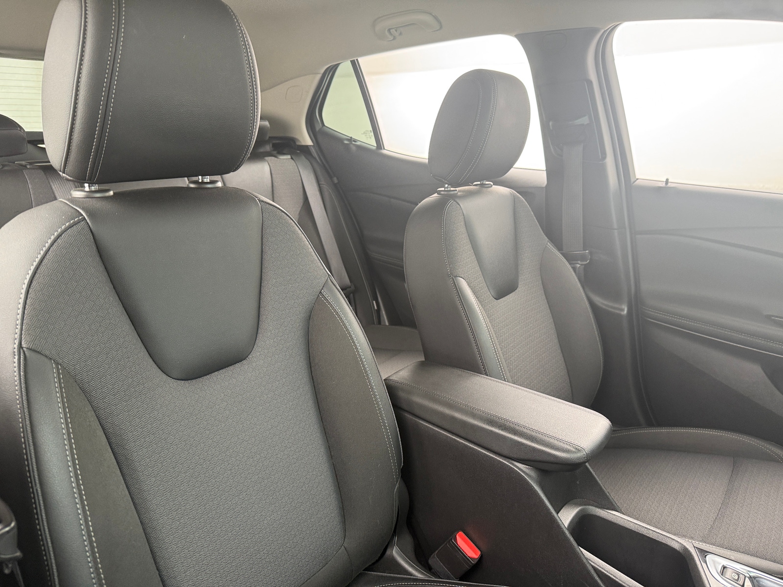 Thumbnail: 2021 Buick Encore GX - 2