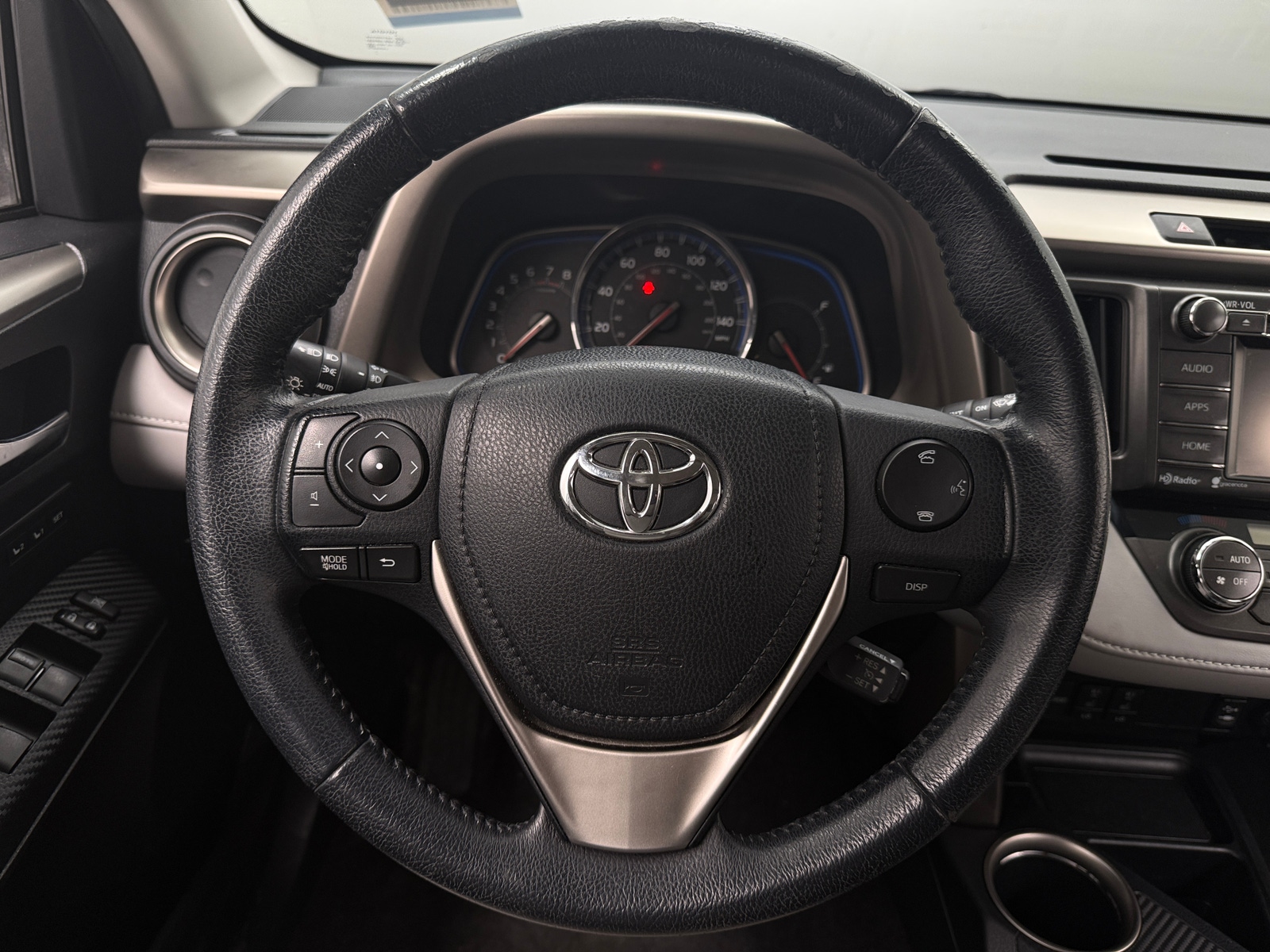 Thumbnail: 2014 Toyota RAV4 - 4