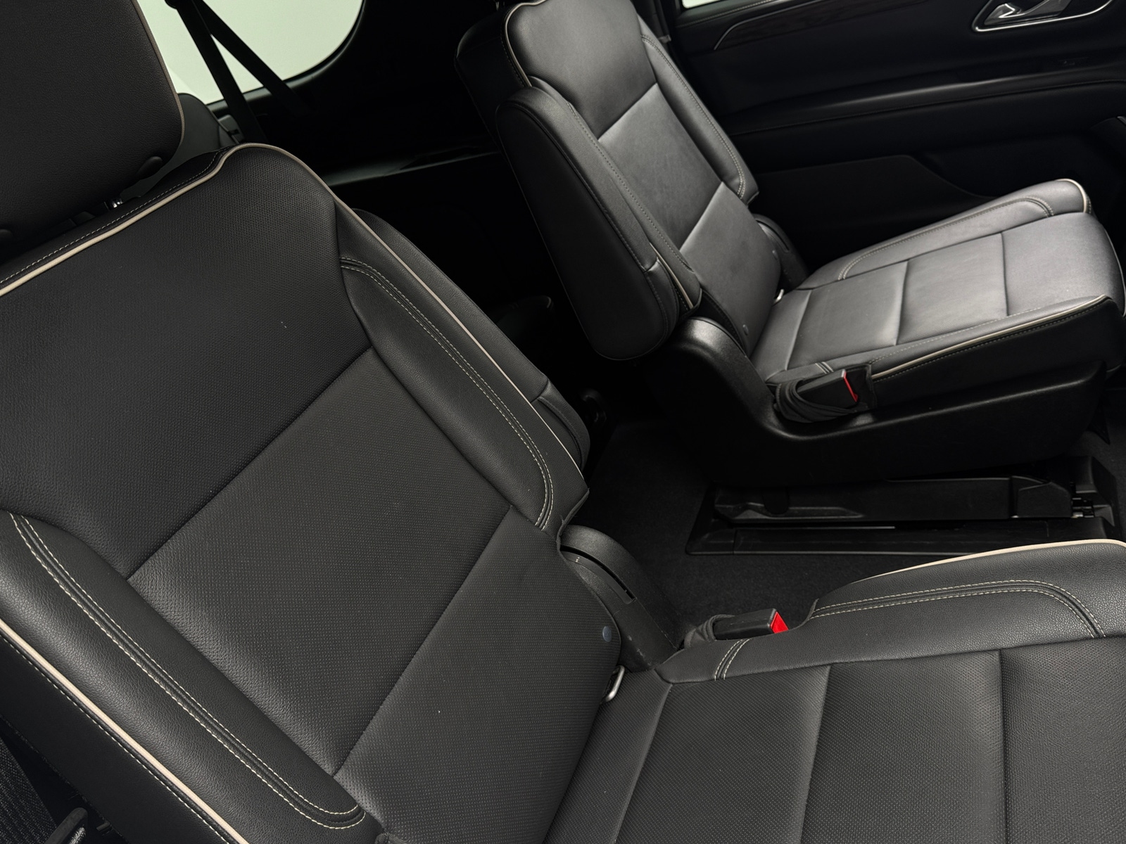 Thumbnail: 2021 Chevrolet Suburban - 5