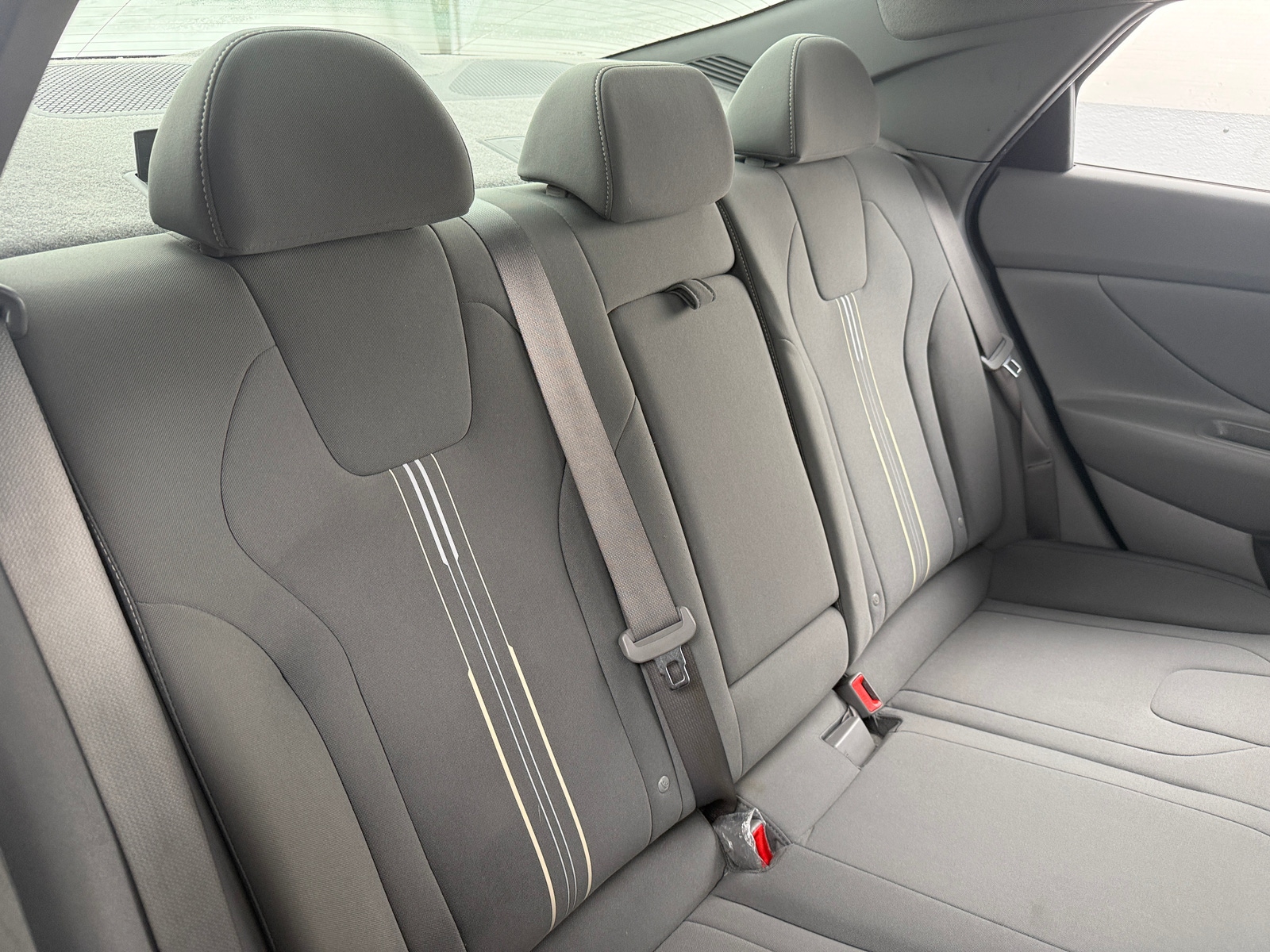 Thumbnail: 2022 Hyundai Elantra - 6