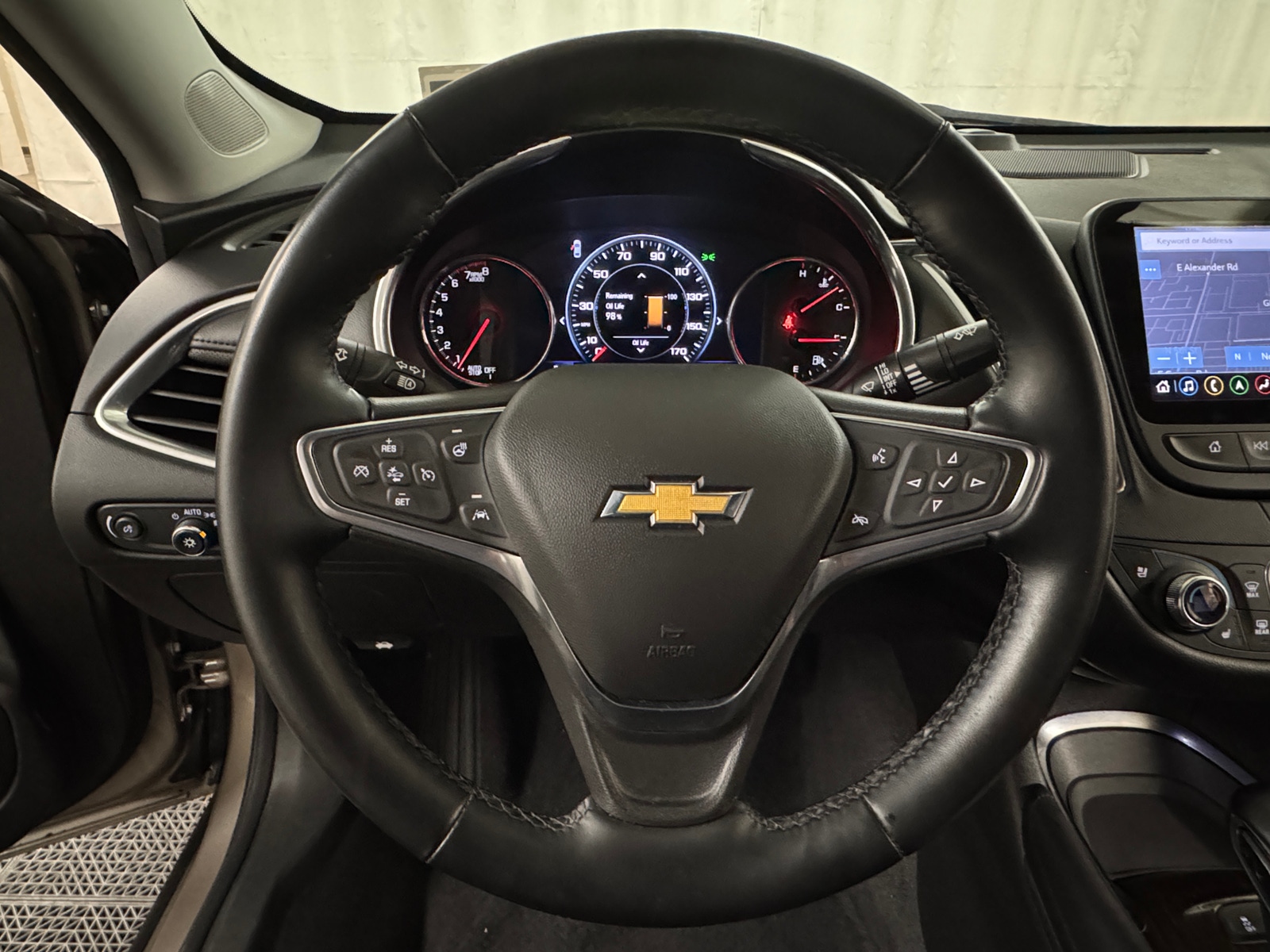 Thumbnail: 2024 Chevrolet Malibu - 4