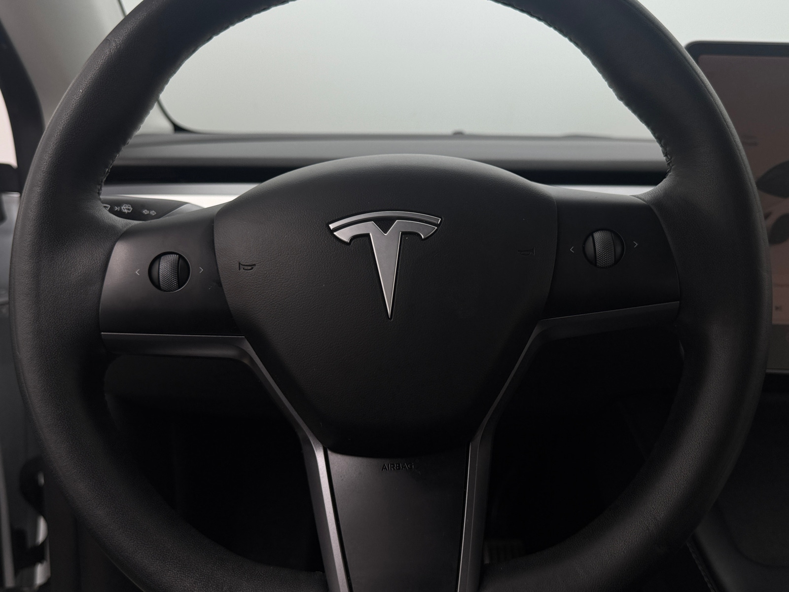 Thumbnail: 2022 Tesla Model Y - 4