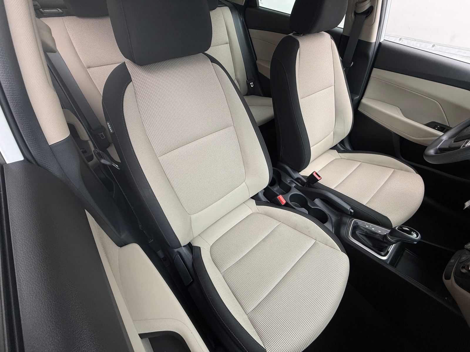 Thumbnail: 2022 Hyundai Accent - 2