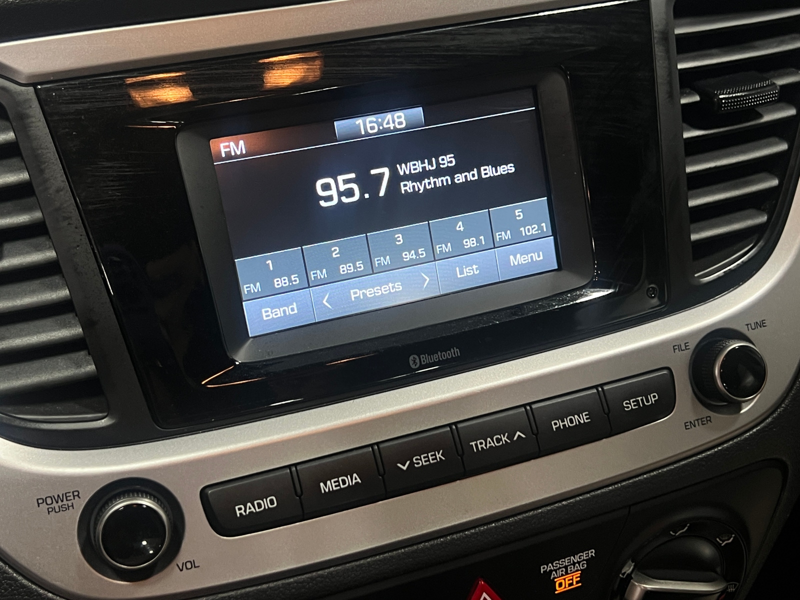 Thumbnail: 2022 Hyundai Accent - 4