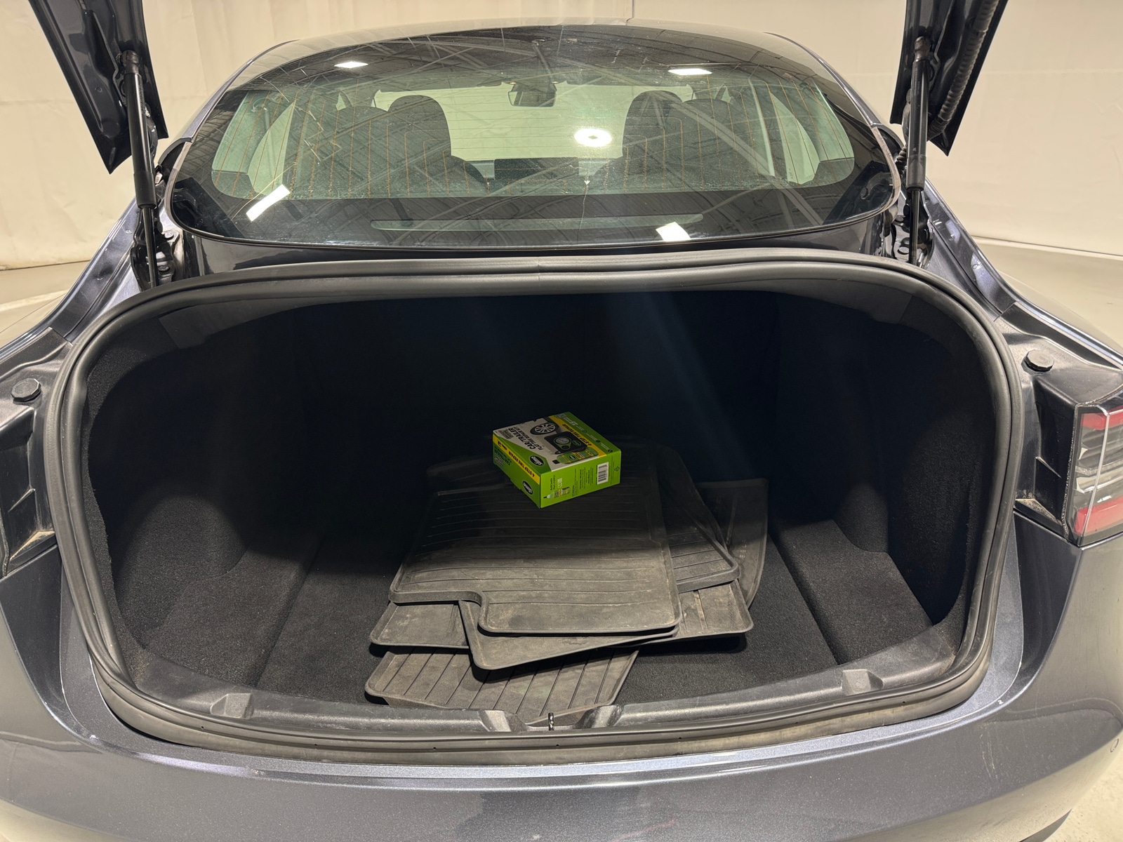 Thumbnail: 2018 Tesla Model 3 - 6