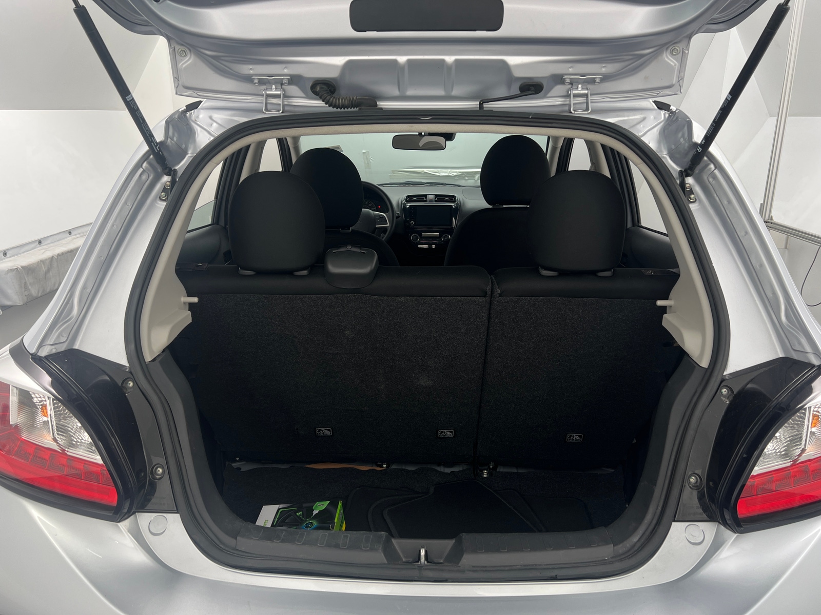 Thumbnail: 2024 Mitsubishi Mirage - 7