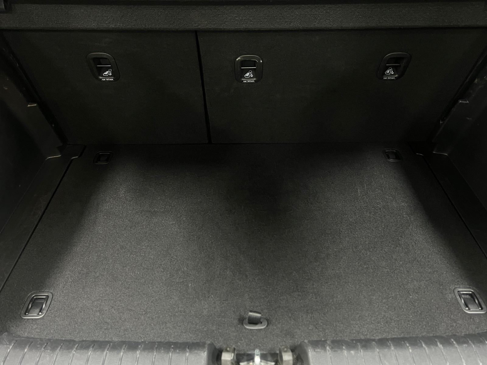 Thumbnail: 2023 Hyundai Venue - 7