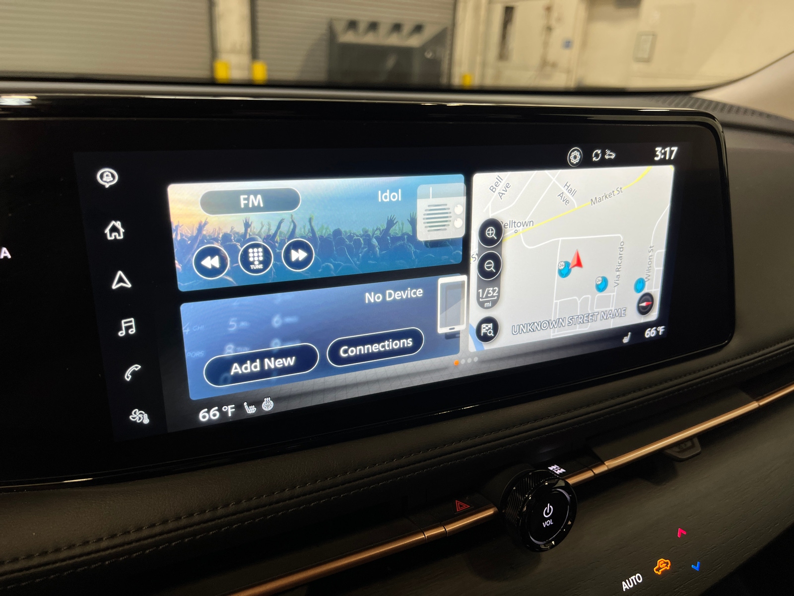 Thumbnail: 2023 Nissan Ariya - 3