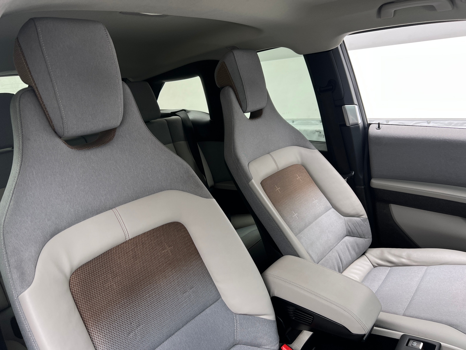 Thumbnail: 2021 BMW i3 - 2