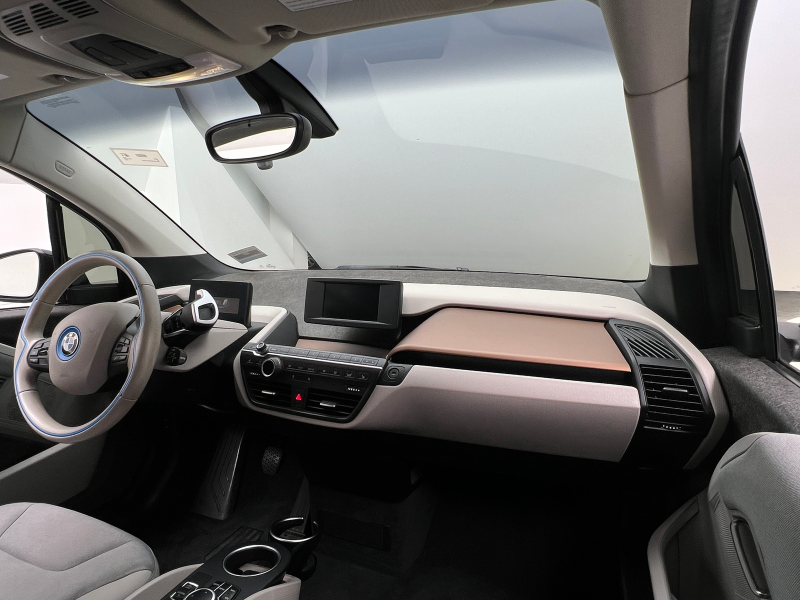 Thumbnail: 2021 BMW i3 - 3