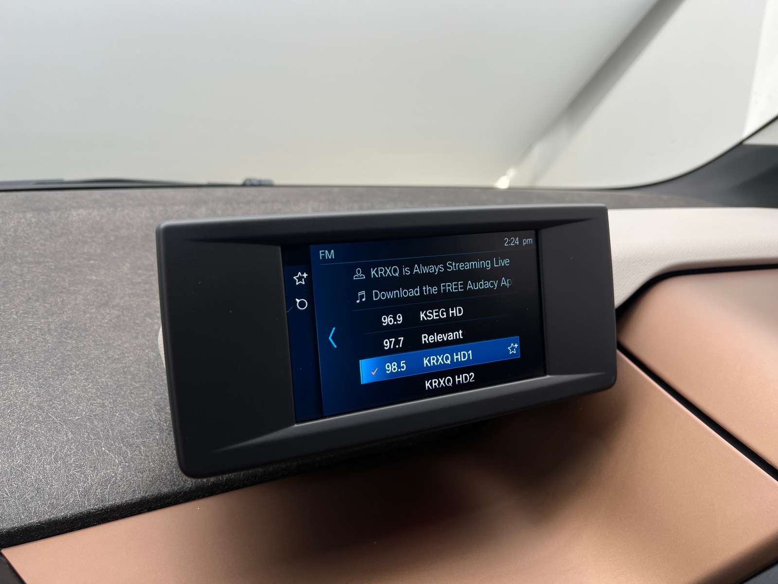 Thumbnail: 2021 BMW i3 - 4