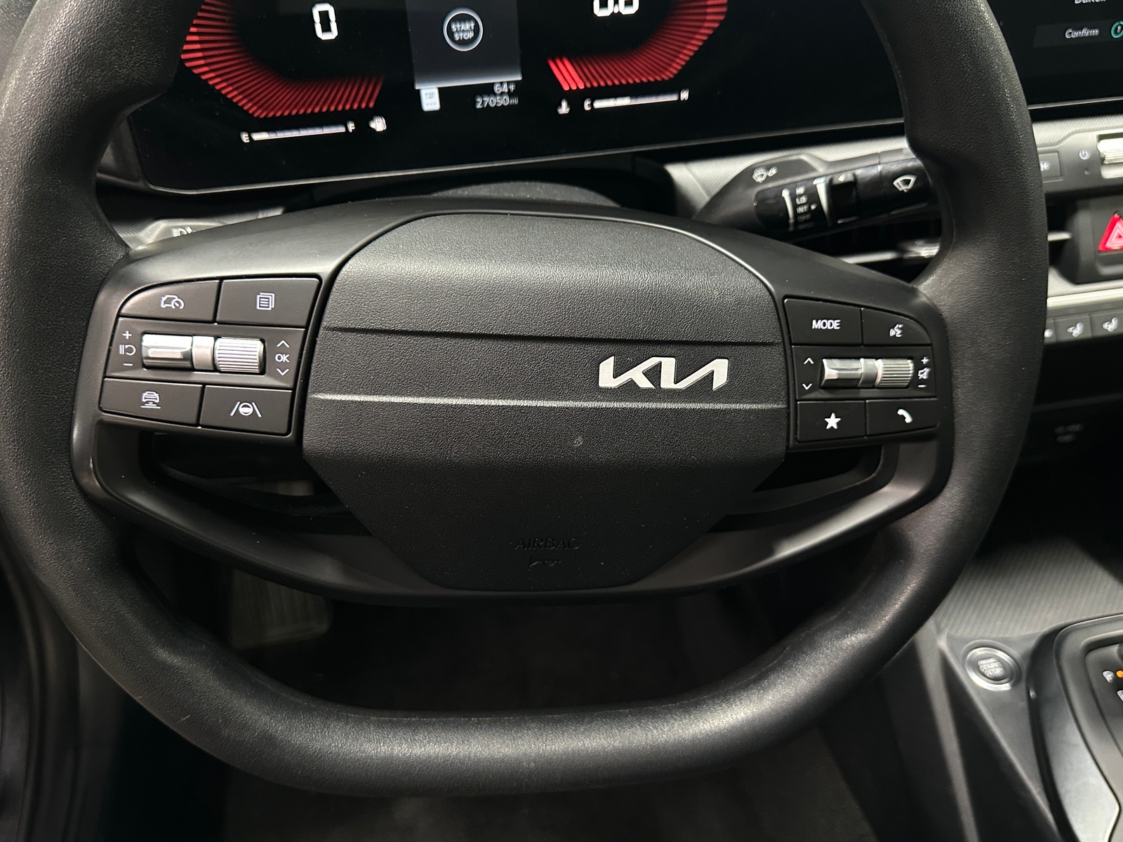 Thumbnail: 2025 Kia K4 - 5