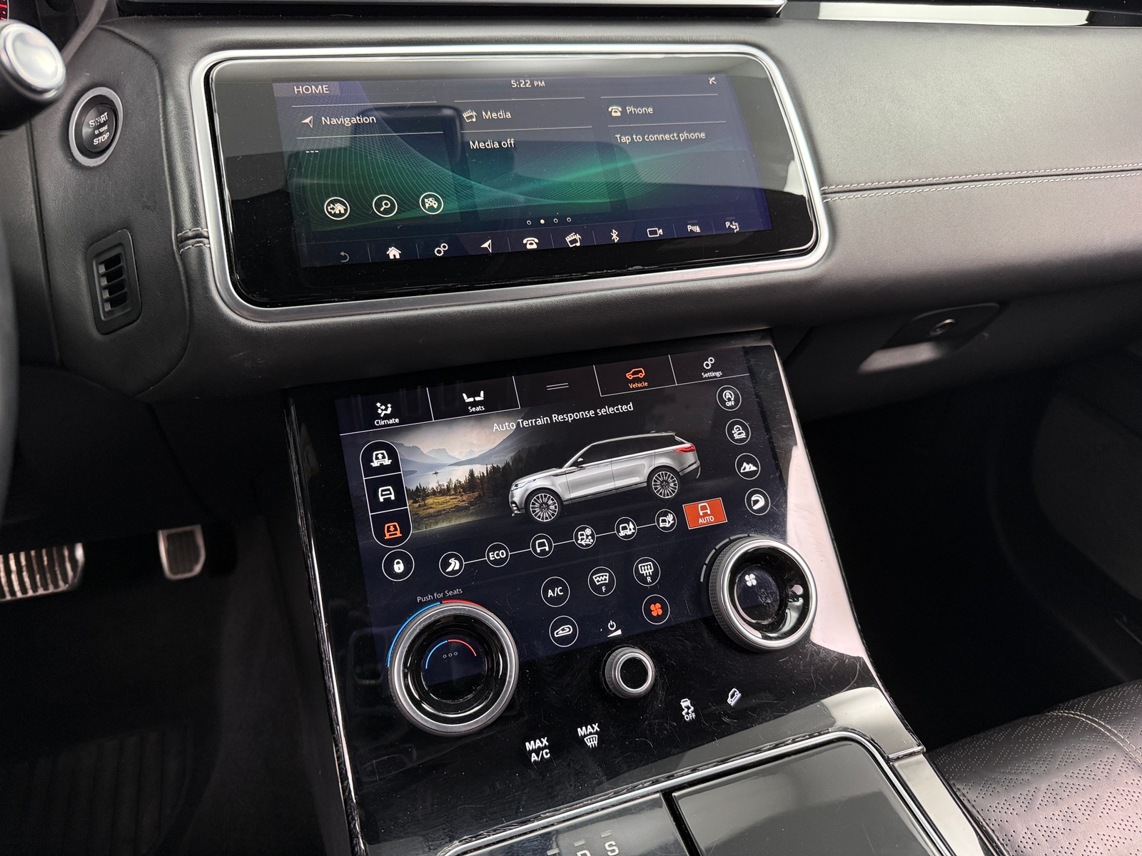 Thumbnail: 2018 Land Rover Range Rover Velar - 3