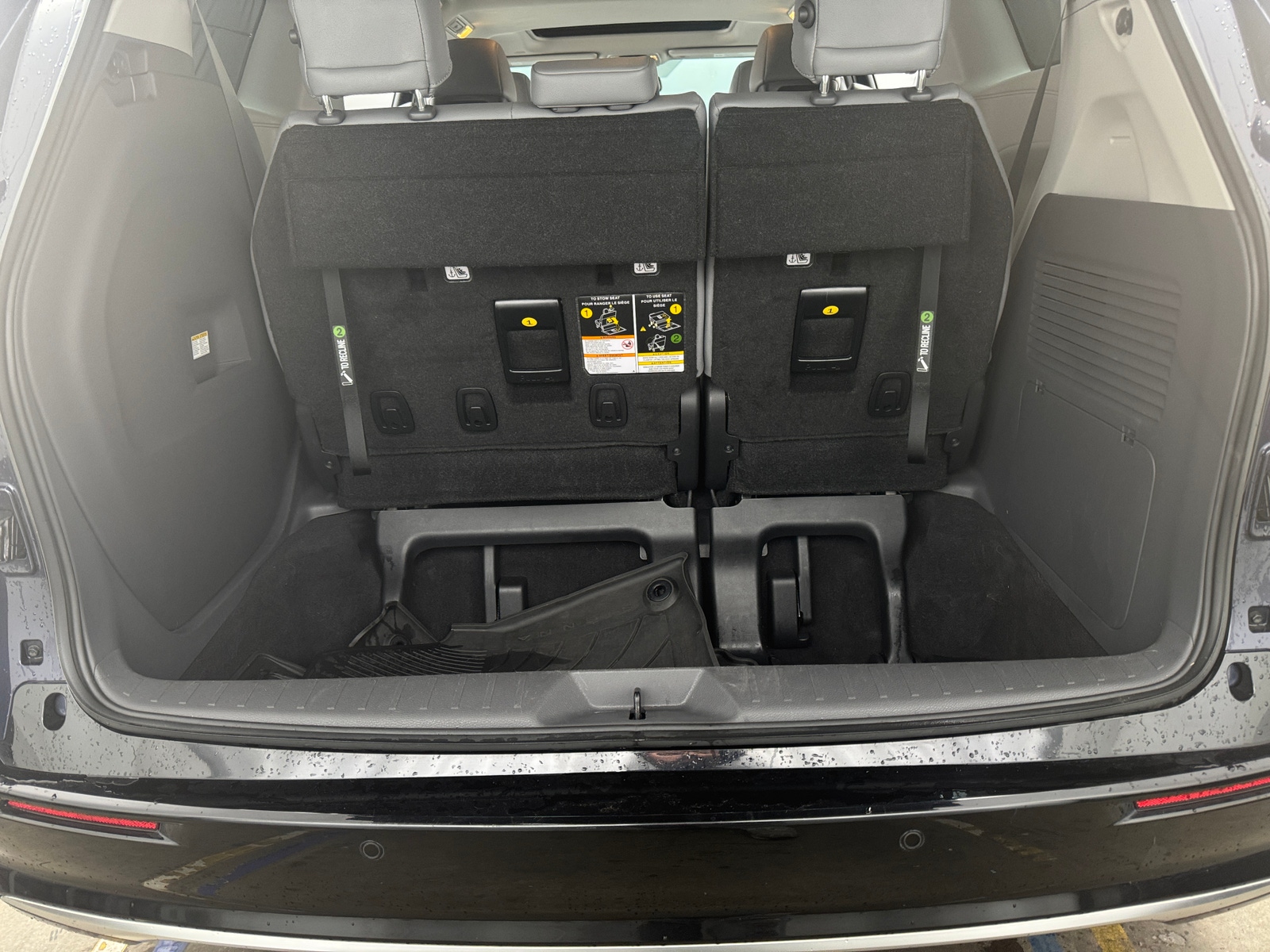 Thumbnail: 2023 Toyota Sienna - 6