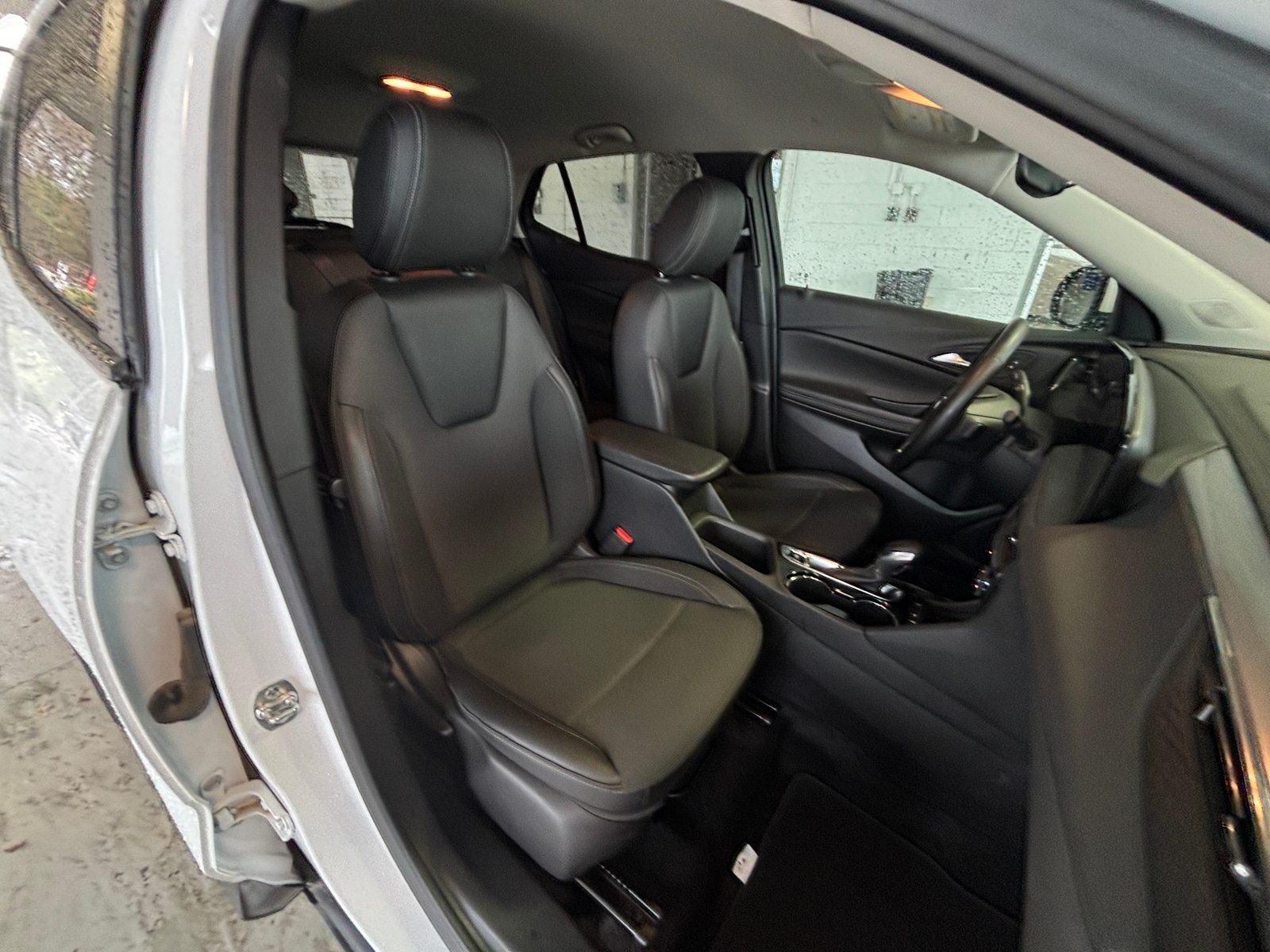 Thumbnail: 2025 Buick Encore GX - 2