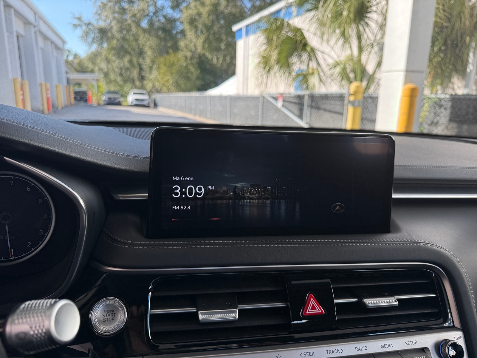 Thumbnail: 2025 Genesis G70 - 4