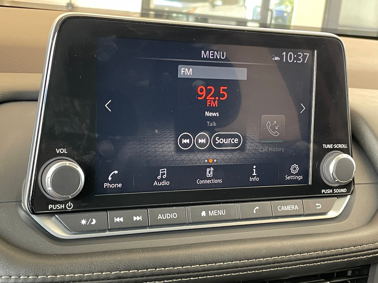 Thumbnail: 2023 Nissan Rogue - 4