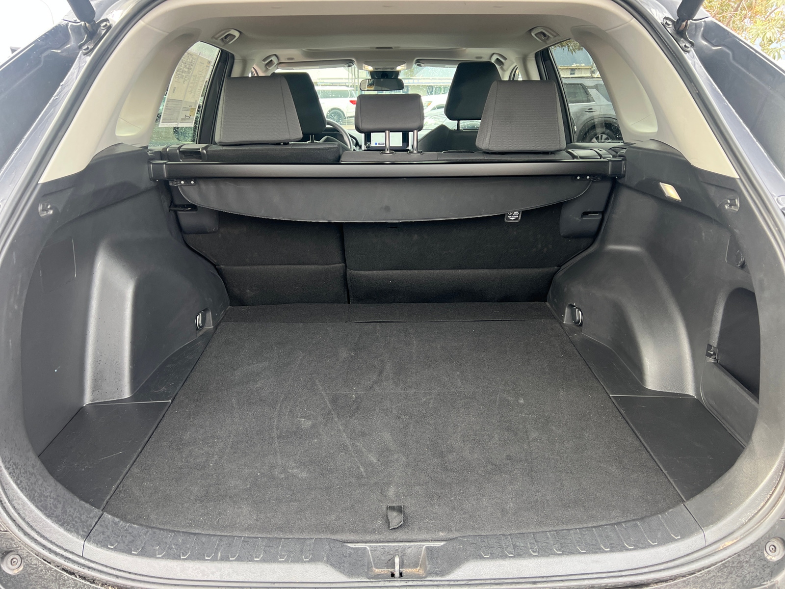 Thumbnail: 2025 Toyota RAV4 - 6