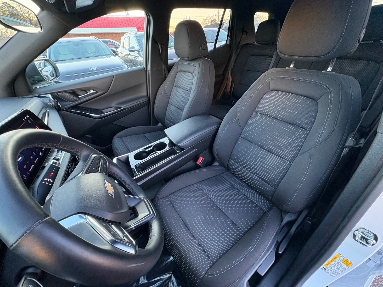 Thumbnail: 2025 Chevrolet Equinox - 2