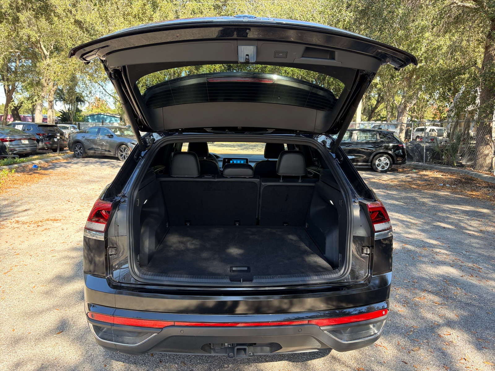 Thumbnail: 2025 Volkswagen Atlas - 4