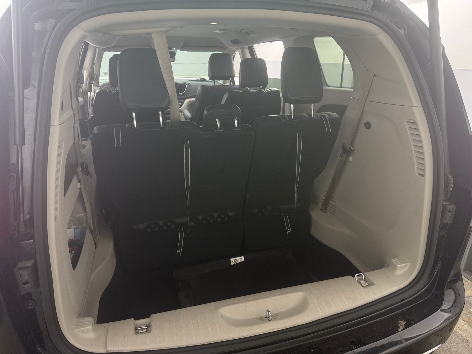 Thumbnail: 2024 Chrysler Pacifica - 6