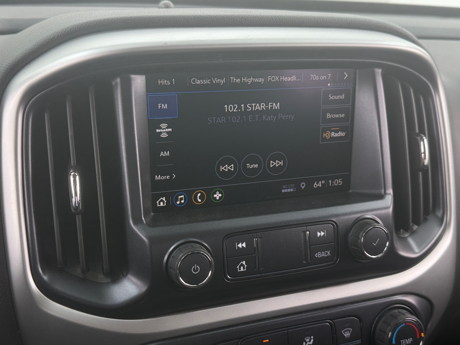 Thumbnail: 2019 Chevrolet Colorado - 4