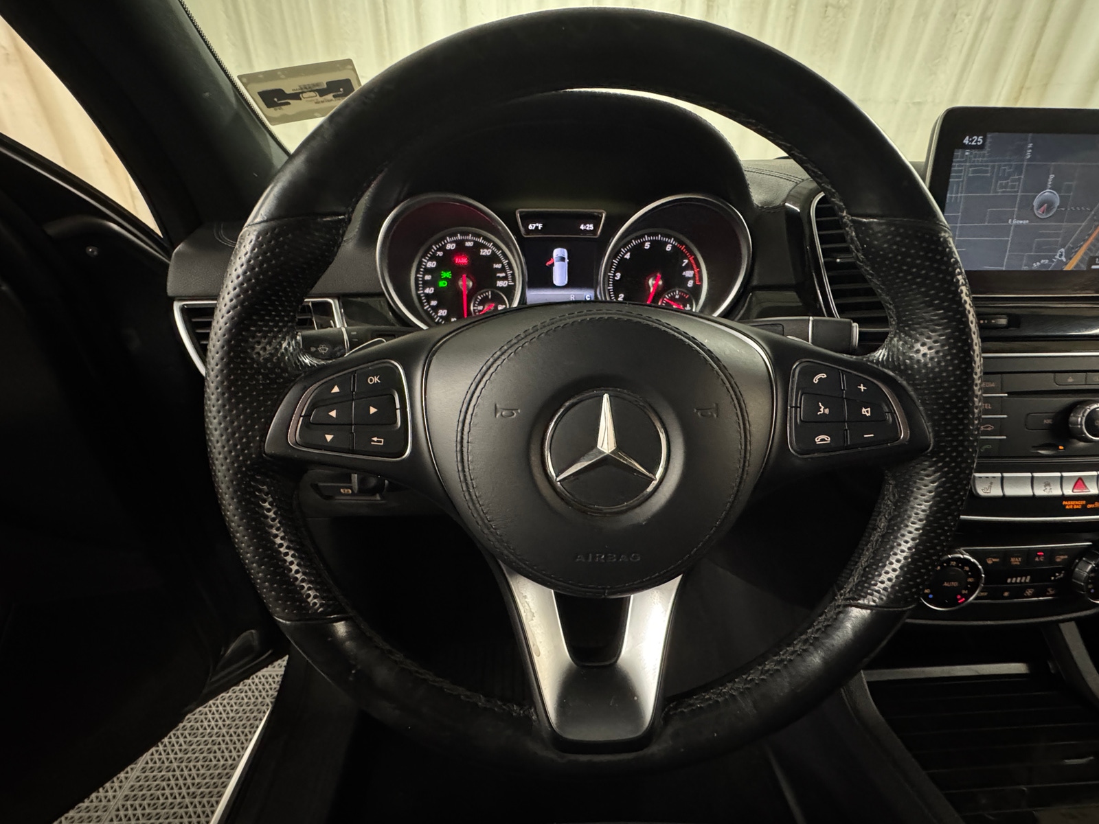 Thumbnail: 2019 Mercedes-Benz GLS - 4