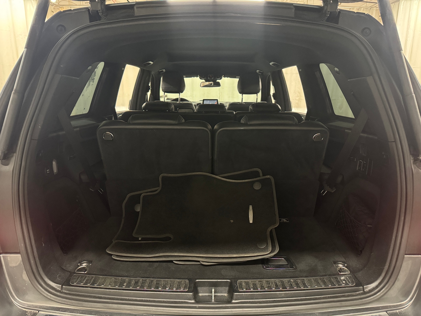 Thumbnail: 2019 Mercedes-Benz GLS - 6