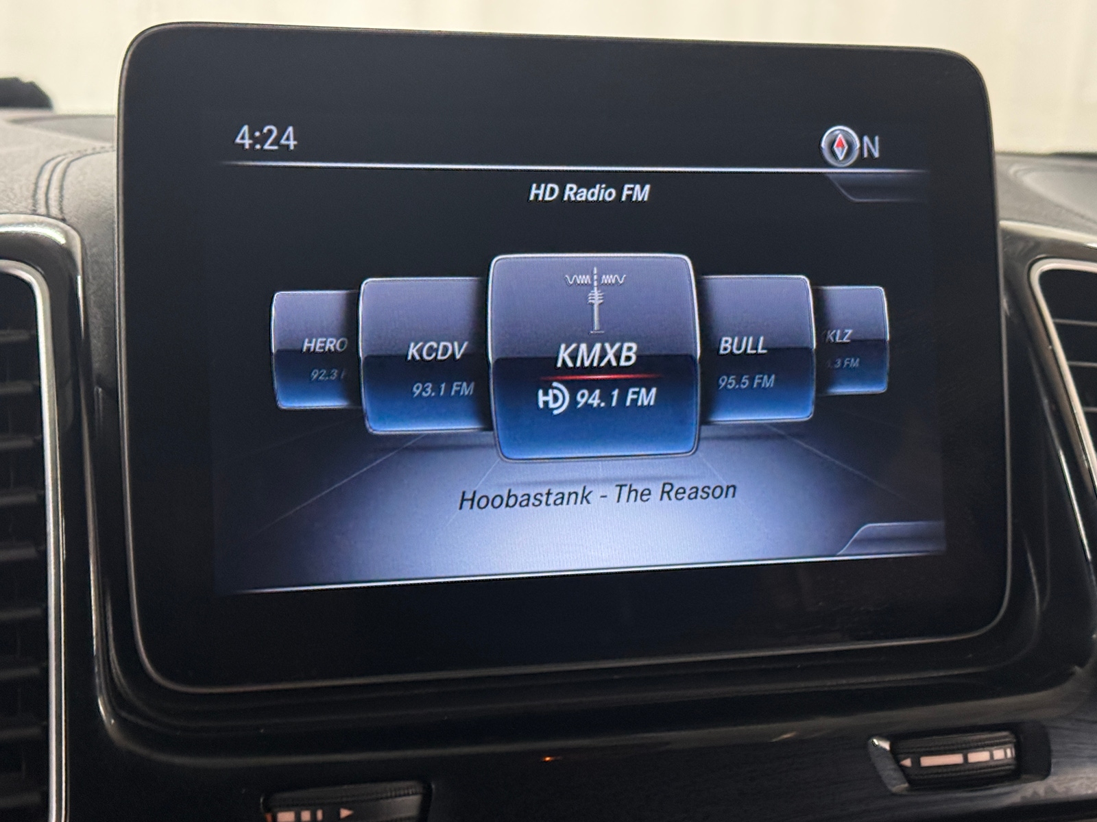 Thumbnail: 2019 Mercedes-Benz GLS - 3