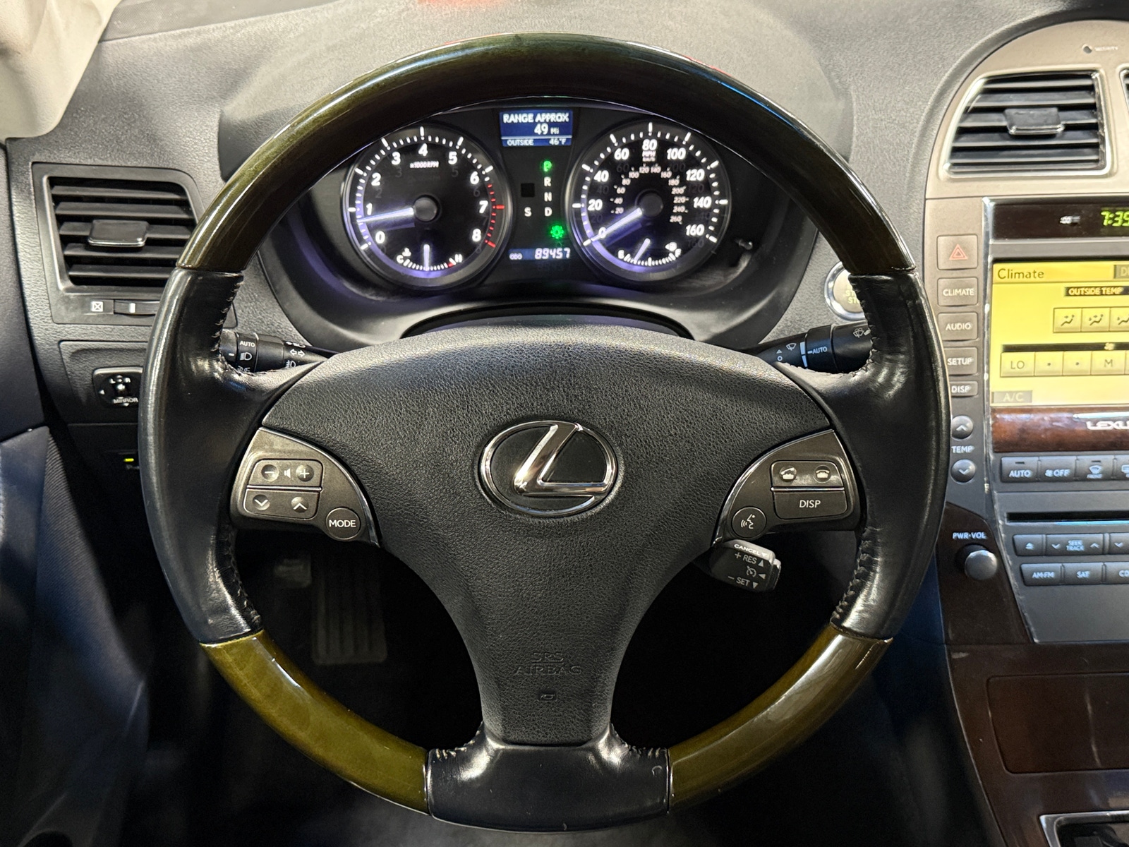Thumbnail: 2010 Lexus ES - 4