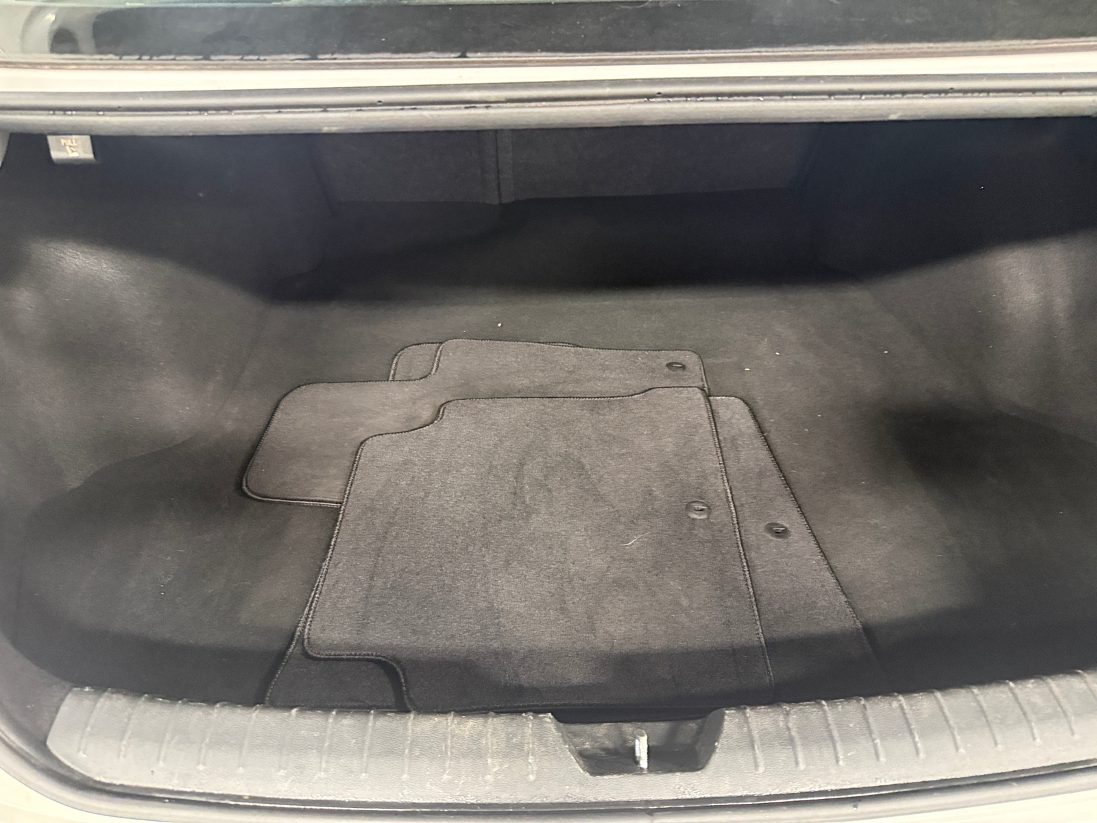 Thumbnail: 2020 Kia Optima - 7