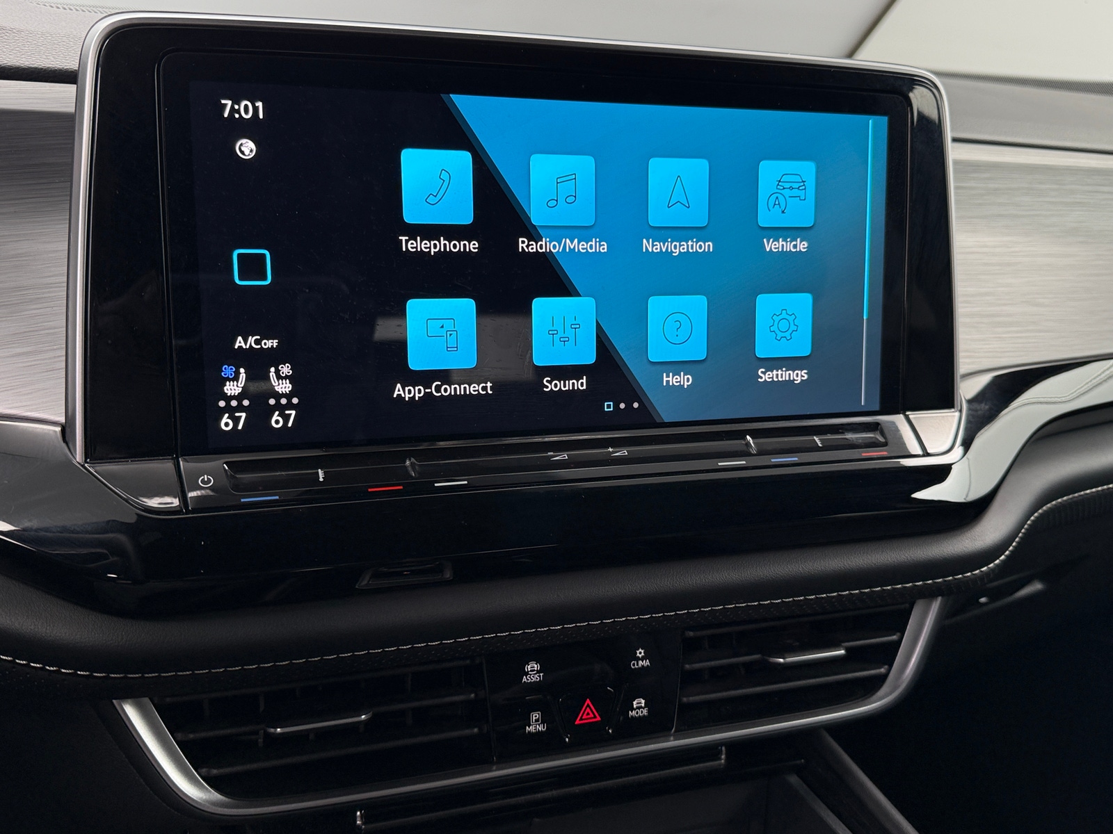 Thumbnail: 2024 Volkswagen Atlas - 3