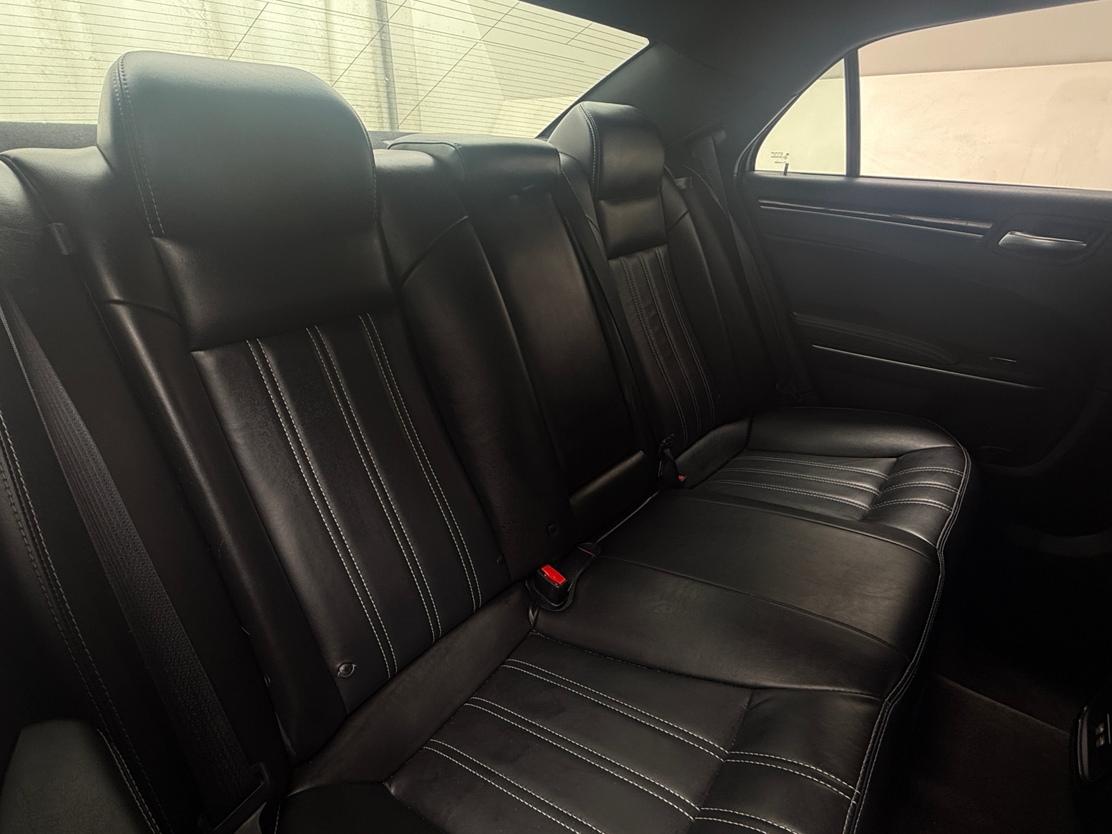 Thumbnail: 2019 Chrysler 300 - 5