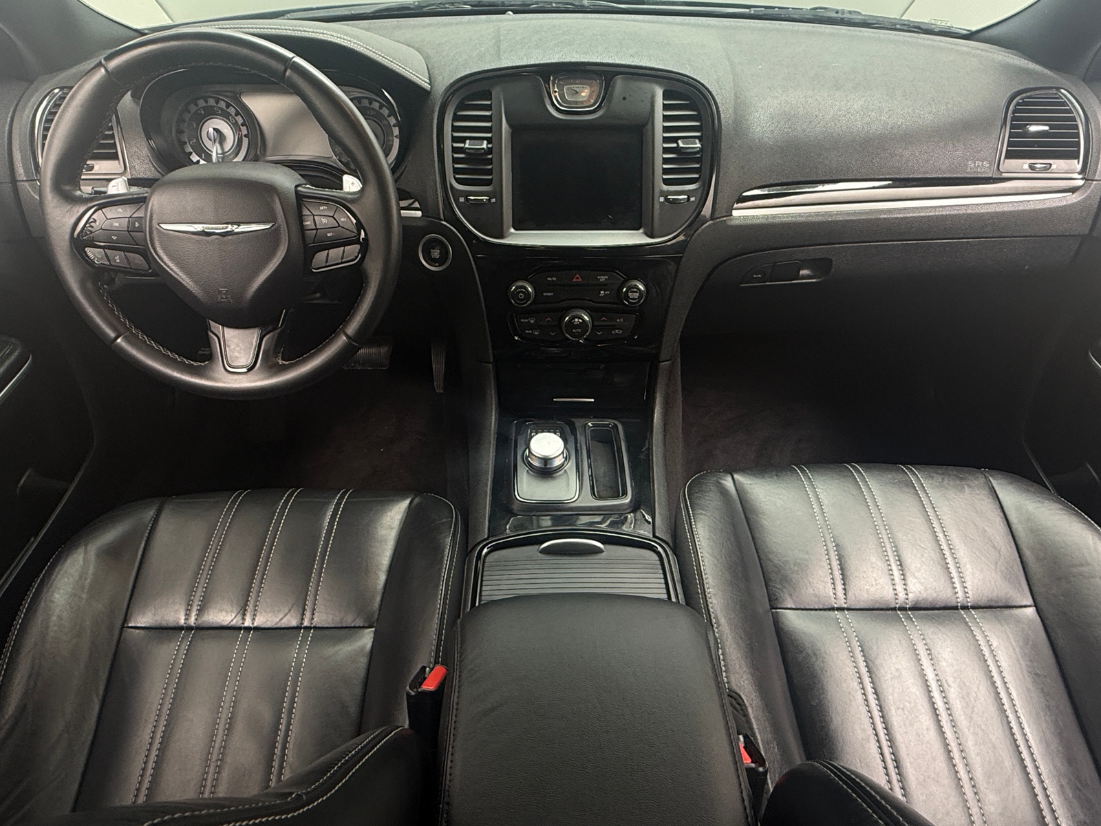 Thumbnail: 2019 Chrysler 300 - 2