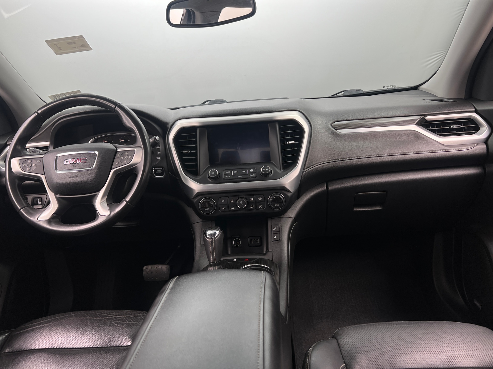 Thumbnail: 2019 GMC Acadia - 2