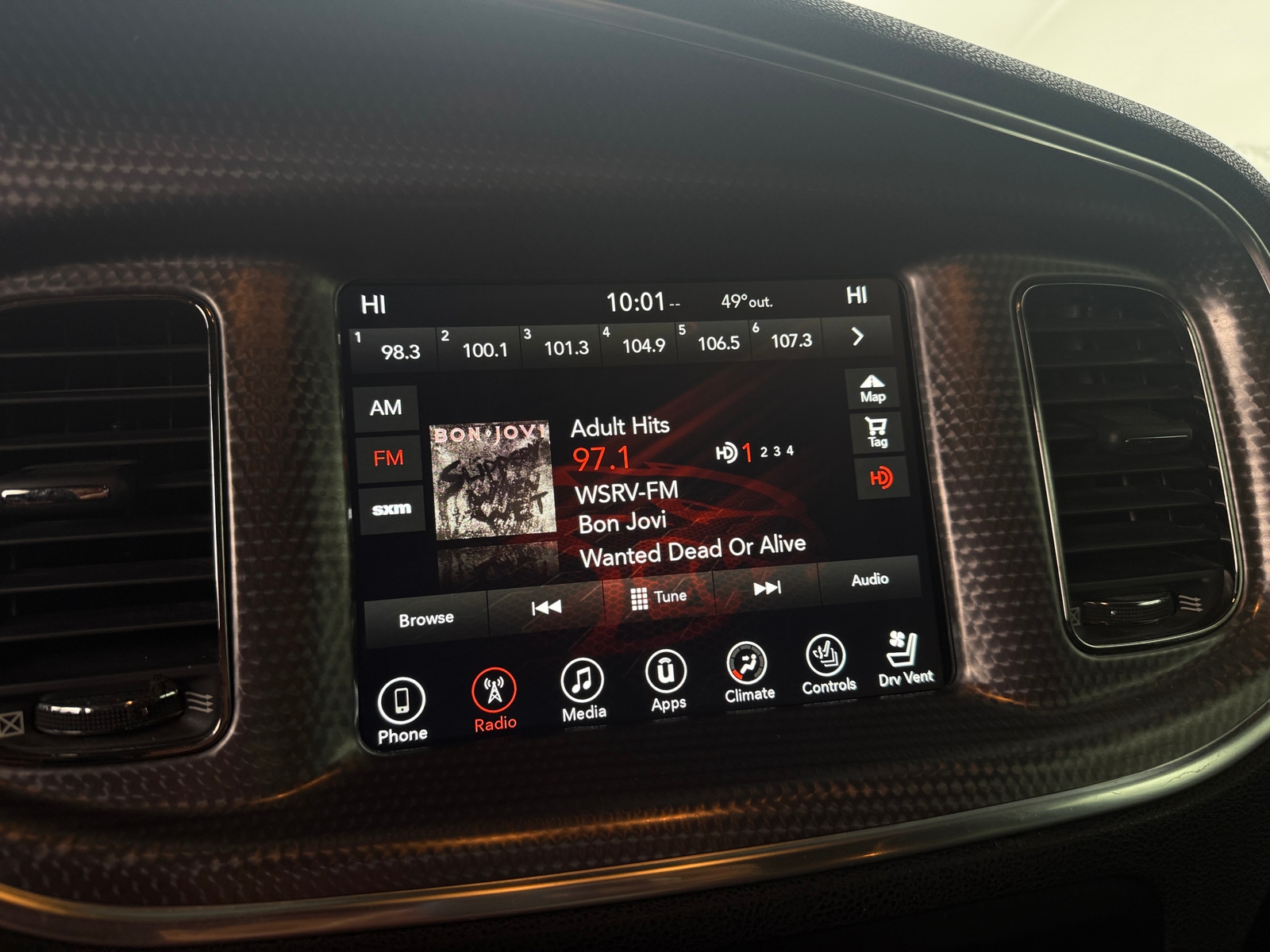 Thumbnail: 2017 Dodge Charger - 3