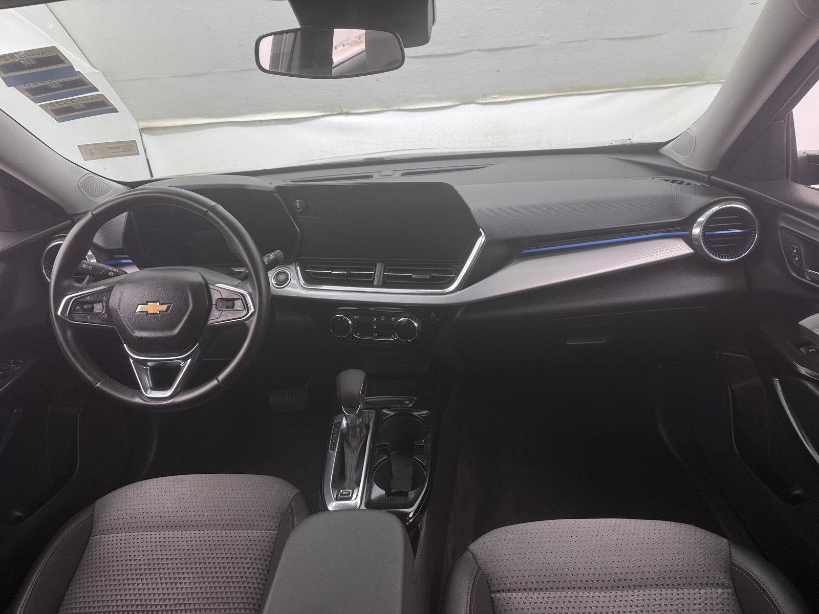 Thumbnail: 2025 Chevrolet Trax - 3